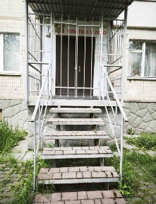 Оренда комерційного приміщення Вул Наукова (біля Сільпо)