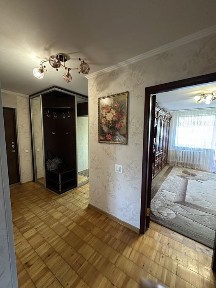 Продаж 2 к квартири вул. Олега Антонова