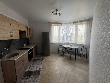 Сдается 1 комн. кв-ра, жк <a href='/newbuilding/5670/view/zk-odesskie-tradicii'>Одесские традиции</a> на Я. Мудрого (Глушко)