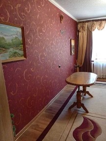 Продается 3-комнатная квартира на Химике