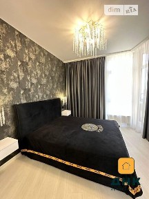 Продаж 1к квартири 42 кв. м на вул. Краснова 1А • ID 34270033