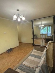 Продам просторную 2к квартиру проспект Поля (Кирова)/титова/центр