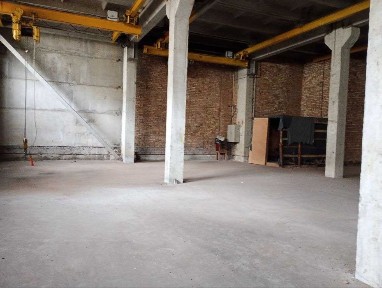 Масштабуйтеся впевнено: склад 3500 м² для вашого успіху.