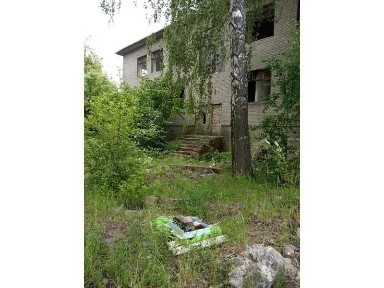Майновий комплекс 1726,5 кв. м, вул. Василя Карпенка, 46А
