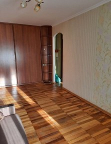 Продам свою однокомнатную квартиру на 1 Южном