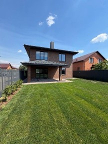 Продаж будинку Гатне 178 м² 7.5 соток цегла газ тепла підлога під чистове 10 хв Київ метро Теремки
