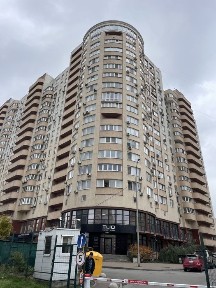 Оренда 242 м2, м. Деміївська, Лобановського 150б