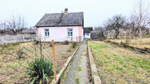 Будинок, Клевань. Цегляний, з усім. 10 сот. Поруч зупинка