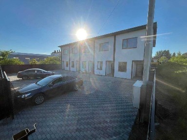Продам Таунхаус 98м. кв. з ремонтом