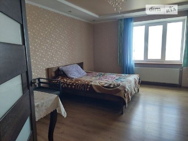 Довготривала оренда 2к квартири на вул. Євгена Коновальця • ID 34207588