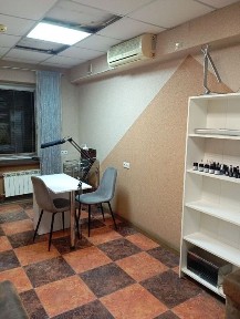 Липини, проспект Соборності 1