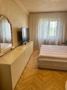 Продаж 2-х к. Березняки, Бучми 1, Лівобережна 10 хв.