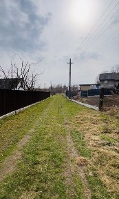 Продаж ділянки 10 сот з будинком. с. Вишня