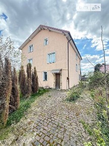 Продаж 3 поверхового будинку з гаражем і ділянкою на 13.5 сотки, 283.1 кв. м, 7 кімнат, на вул. Зелена • ID 34223587