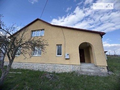 Продаж 2 поверхового будинку з верандою і ділянкою на 32 сотки, 220 кв. м, 7 кімнат, на вул. Січових Стрільців • ID 34174939