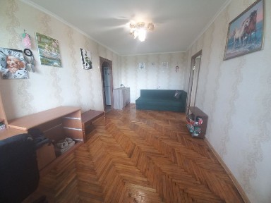 Оренда 2х км кв р-н Космос, вул Парамонова 9500