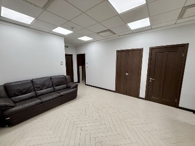 Без% 145 м² центр. вул. Шота Руставелі, 44