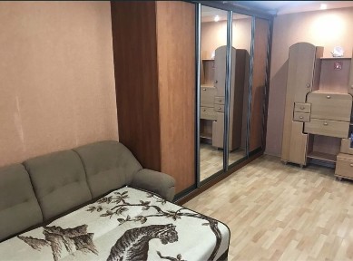 Оренда однокімнатної на Оптиці