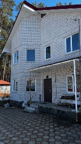 Продаж нового будинку з ділянкою біля лісу