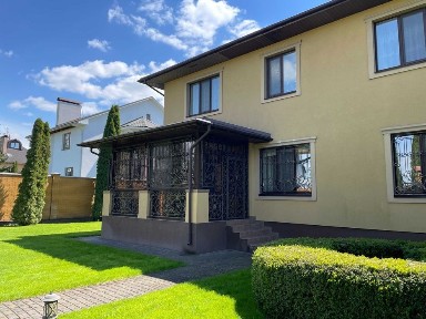 Оренда преміальної садиби біля лісу в с. Стоянка (передмістя Києва) - Без комісії