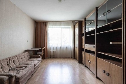 Продаж 1-кімнатної квартири 36 м², Урлівська вул., 1/8