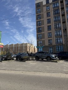 Продам 1к 42 м2 ЖК Барселона. Мін. оформлення