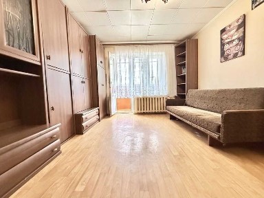 Киев, Северная ул., 50