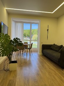 Винники 85 м² стильна 2 кім квартира+кухня студія з краєвидом на ліс | Все залишається
