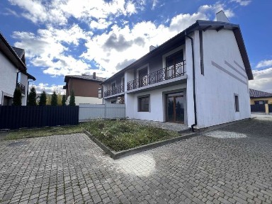 Продаж 4-кім. будинку 150 м. кв., в. Курбаса
