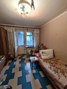 Продам 2комн, 3 этаж, кирпичка