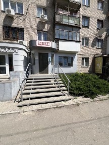 Оренда частини приміщення 12 м. кв центр