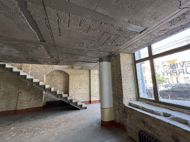 фасад ародажа приміщення в історичному центрі Києва - вул. Лютеранська