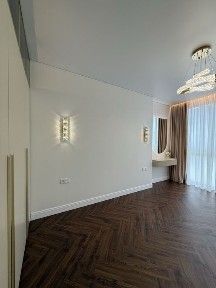 Продаж 2-кімнатної квартири в ЖК ParkLand