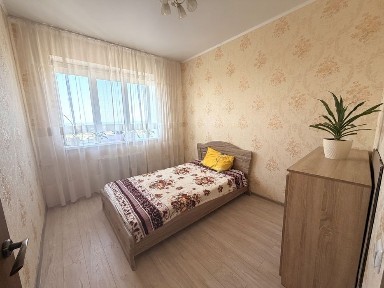 Здається 1кімн квартира вул. Європейська 5-В»Смарагдове Місто»