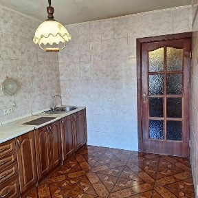Київ, Солом'янський, вулиця Західна 11