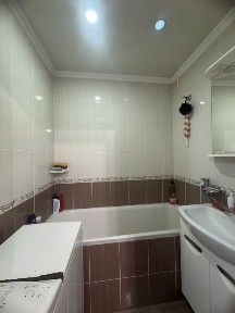 Продам комерційне приміщення на Піщаному масиві