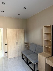 Дніпро, Центральний, вулиця Михайла Грушевського 10