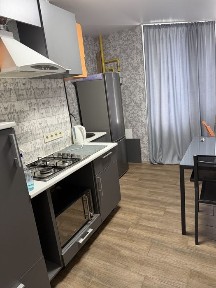 Святопетрівське, вулиця Теплична 48