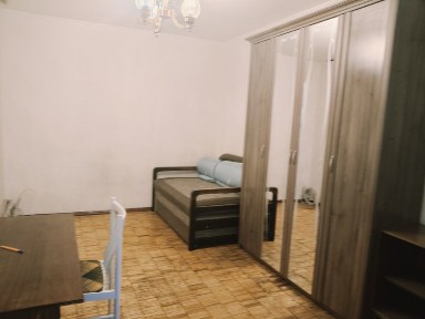 Київ, Подільський, вулиця Валківська 5