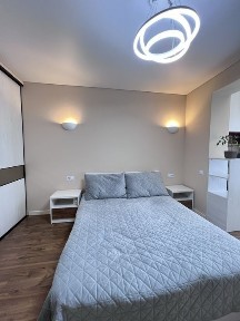 Продам 3-х кімнатну квартиру в новобудові