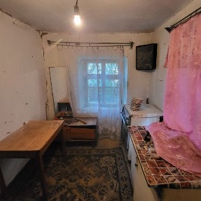 Продам домік врімянку в центрі міста.