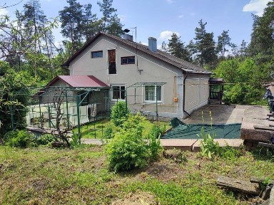 Двоповерховий будинок (Черкаси р-н)