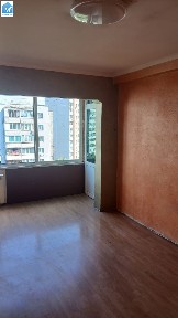 Продам 3-кімнатну Лісний масив