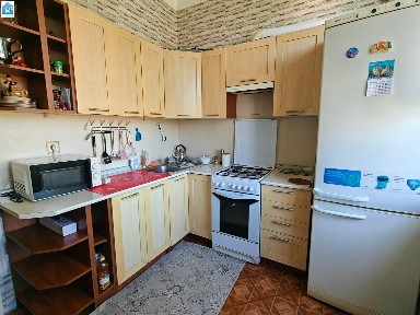метро Звіринецька 10.хв пішки. Кімната в центрі для одного