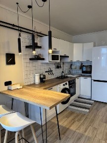 Атмосферна 1 к кв в центрі Івано-Франківська, вул. Височана 18, (Містечко Центральне) дизайнерський ремонт, сучасні меблі, техніка