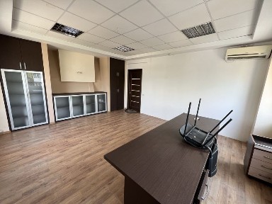 Оренда офісу в центрі міста біля «Рукавички»