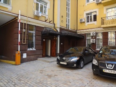 Київ, Ярославський пров., 7/9