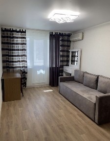 1 квартира новые дома, м. Армейская, ул. Рыбалко
