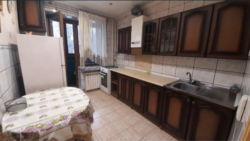 Здам 1 кв військове містечко