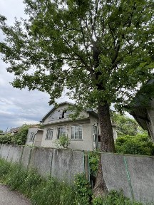 Пролається будинок в Микитинцях